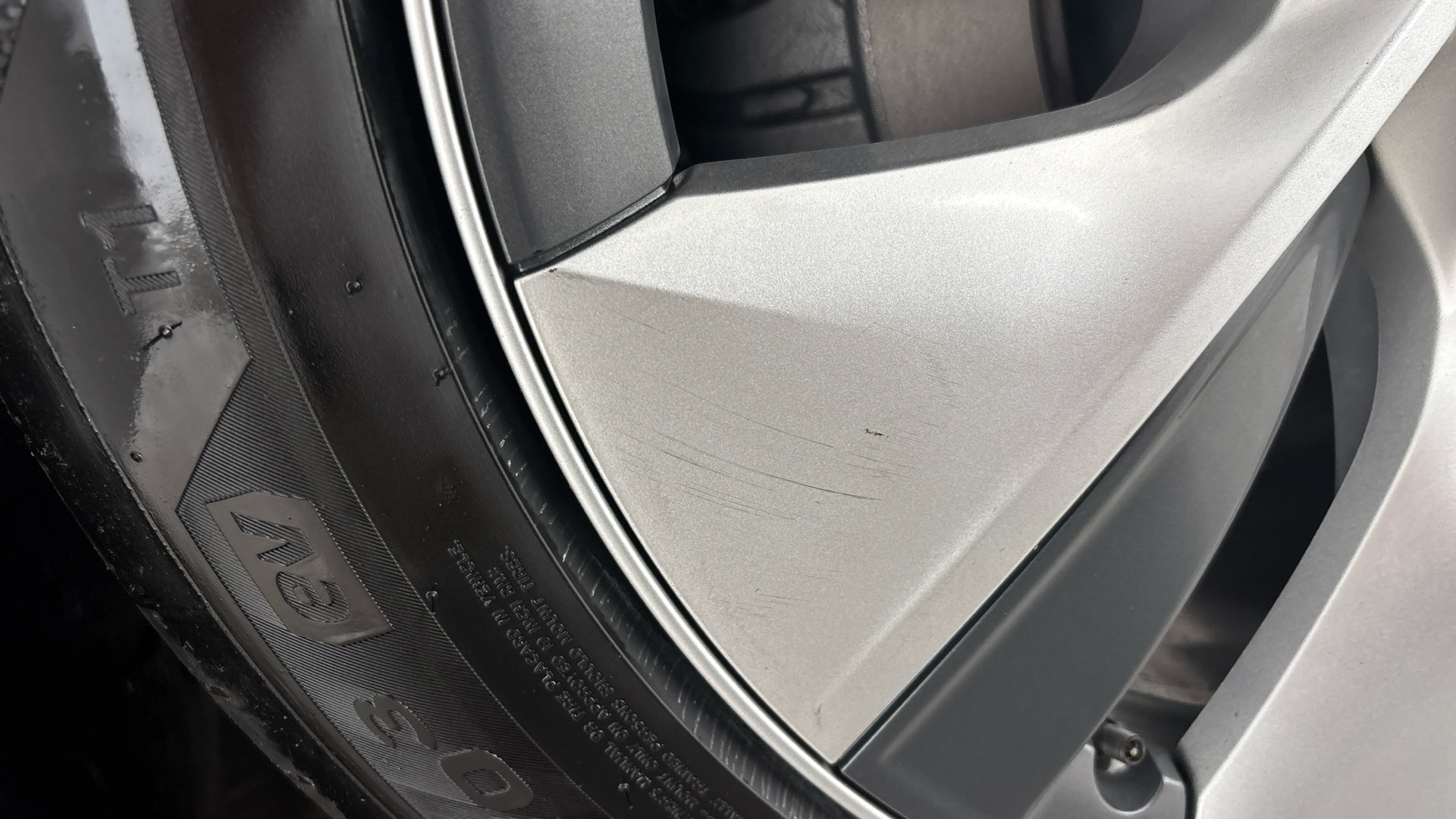 Tesla Model Y RWD 5dr Auto