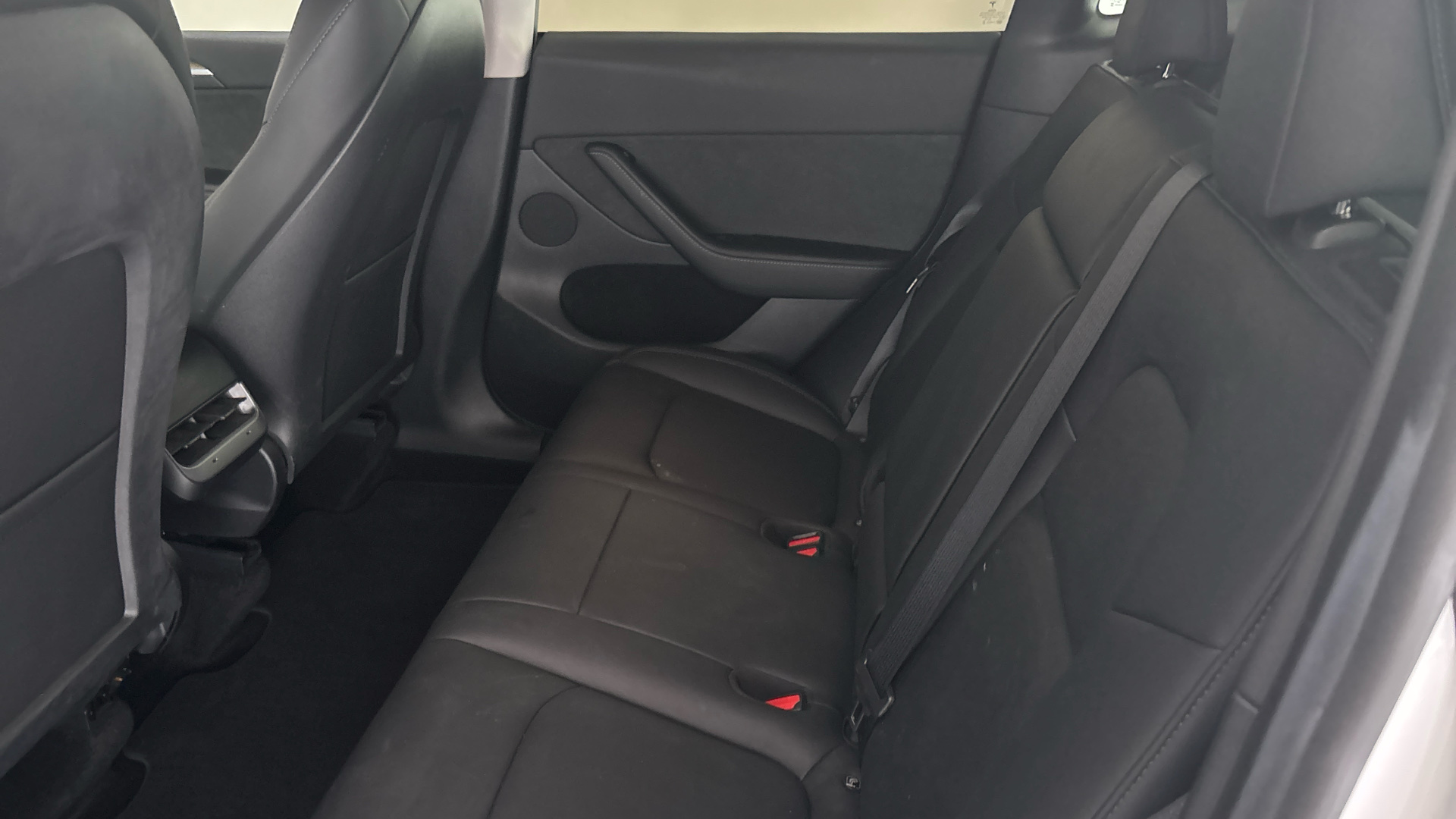 Tesla Model Y RWD 5dr Auto