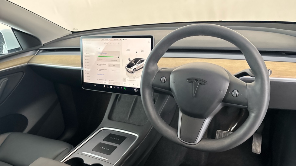 TESLA MODEL Y Image 9