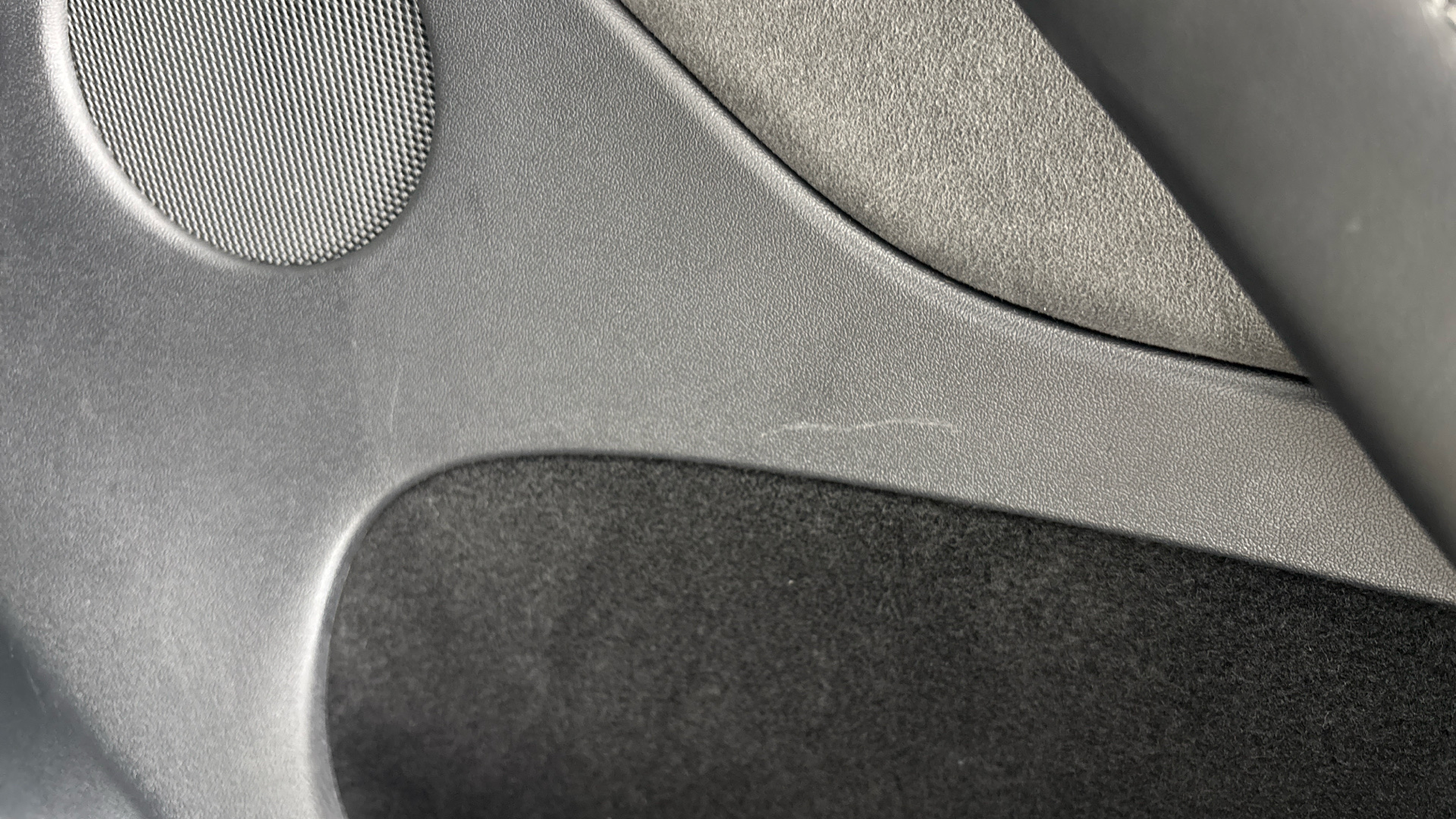 4020704 Long Range AWD 5dr Auto