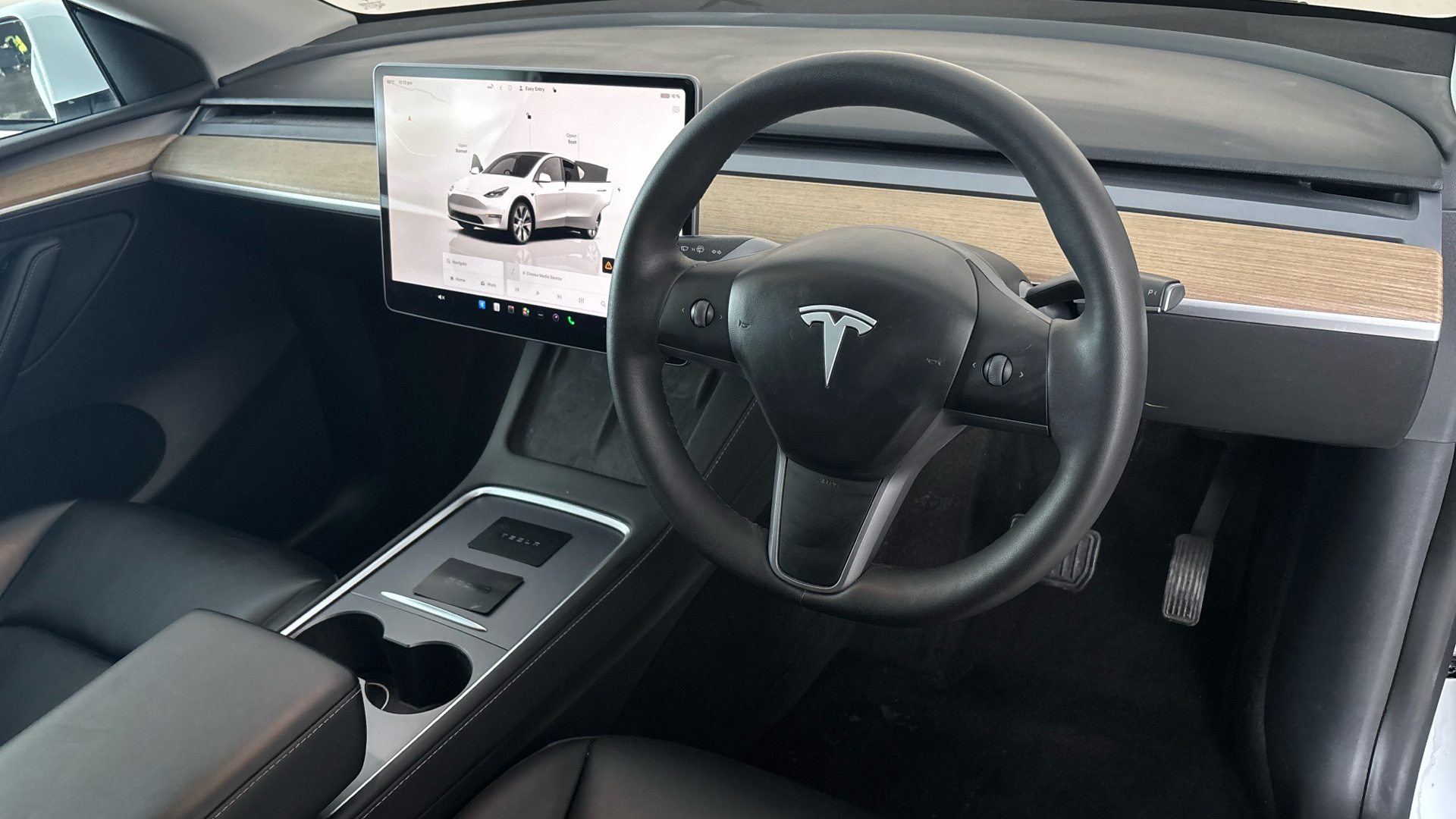 4020704 Long Range AWD 5dr Auto