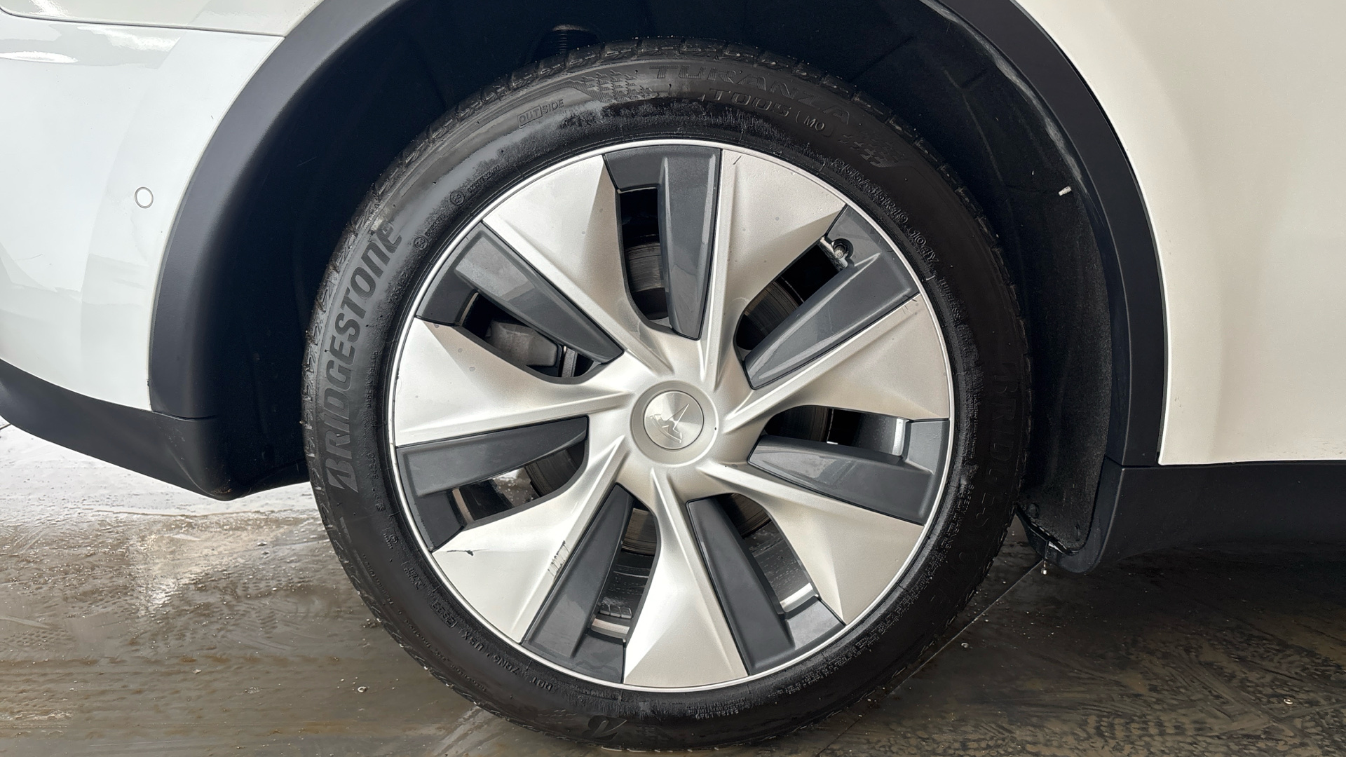 4020704 Long Range AWD 5dr Auto