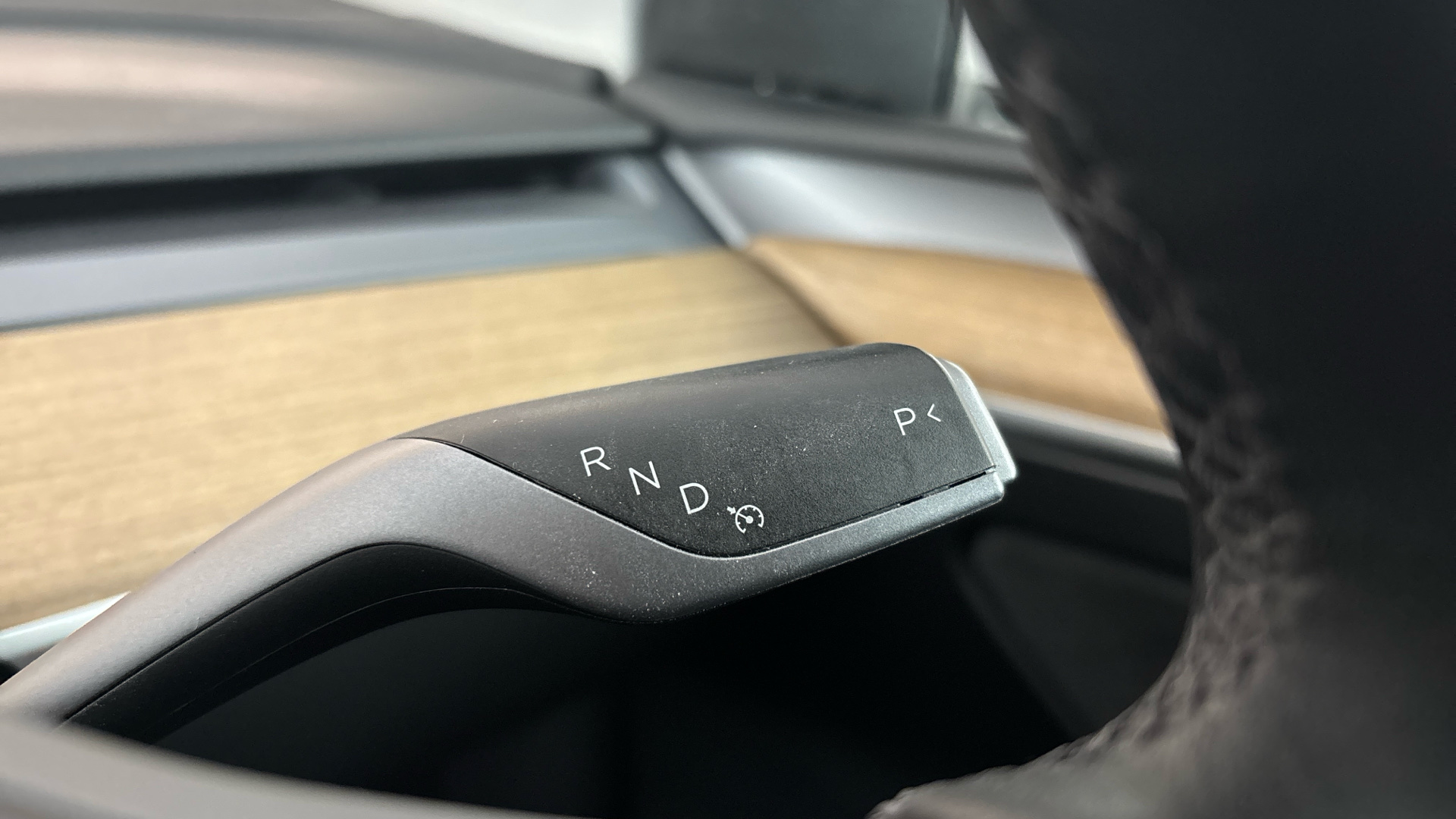 4020704 Long Range AWD 5dr Auto