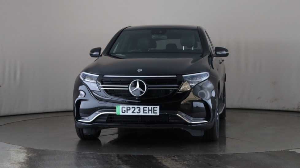 MERCEDES EQC Image 8