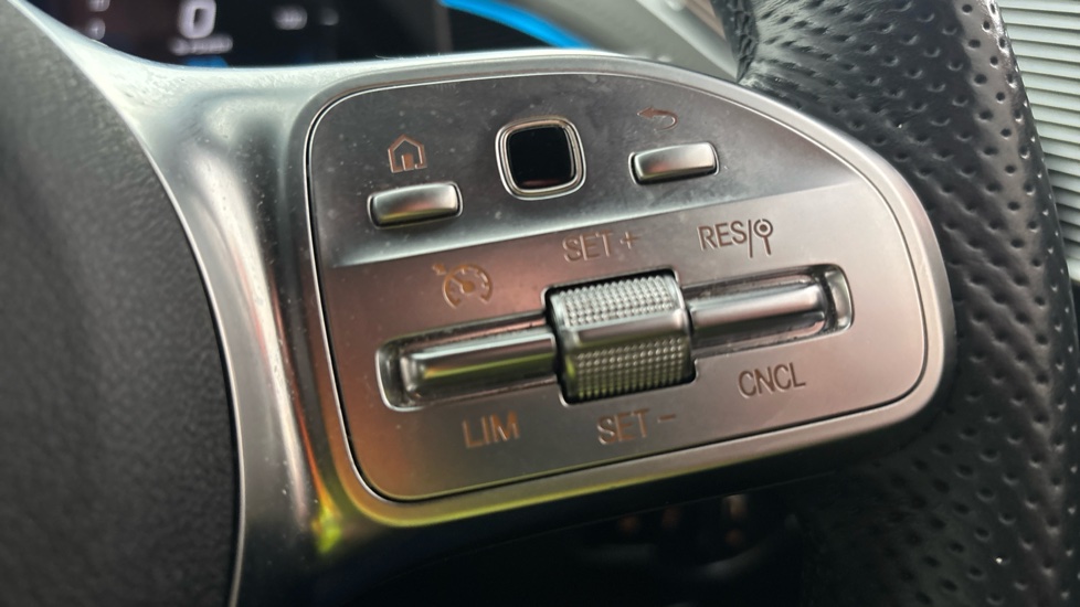 MERCEDES EQC cruise control
