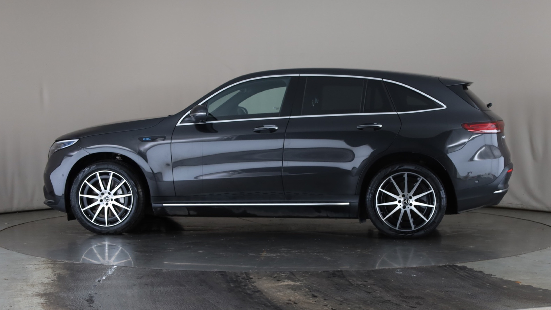 EQC 400 300kW AMG Line 80kWh 5dr Auto
