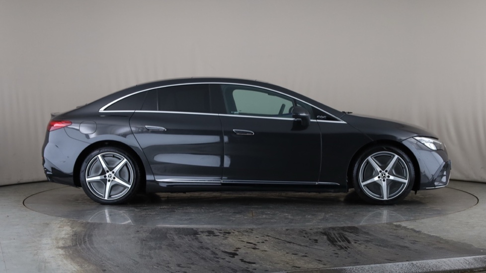 MERCEDES EQE Image 6