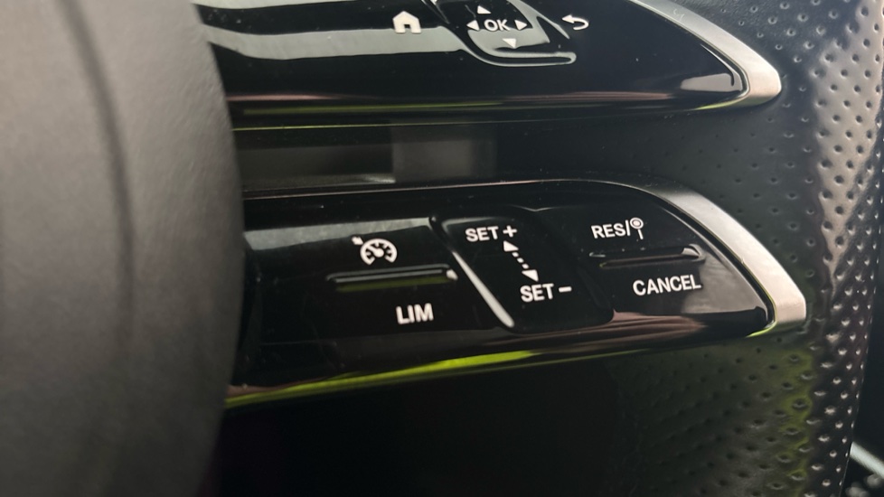 MERCEDES GLC cruise control