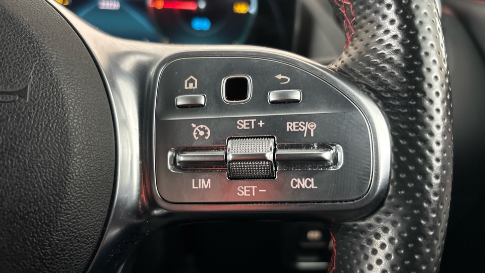 Mercedes EQA Cruise control