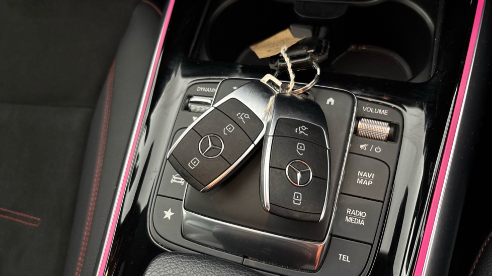 MERCEDES EQA 2 keys available