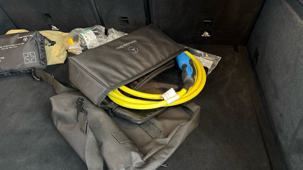 MERCEDES-BENZ EQC ESTATE EQC 400 300kW AMG Line 80kWh 5dr Auto
