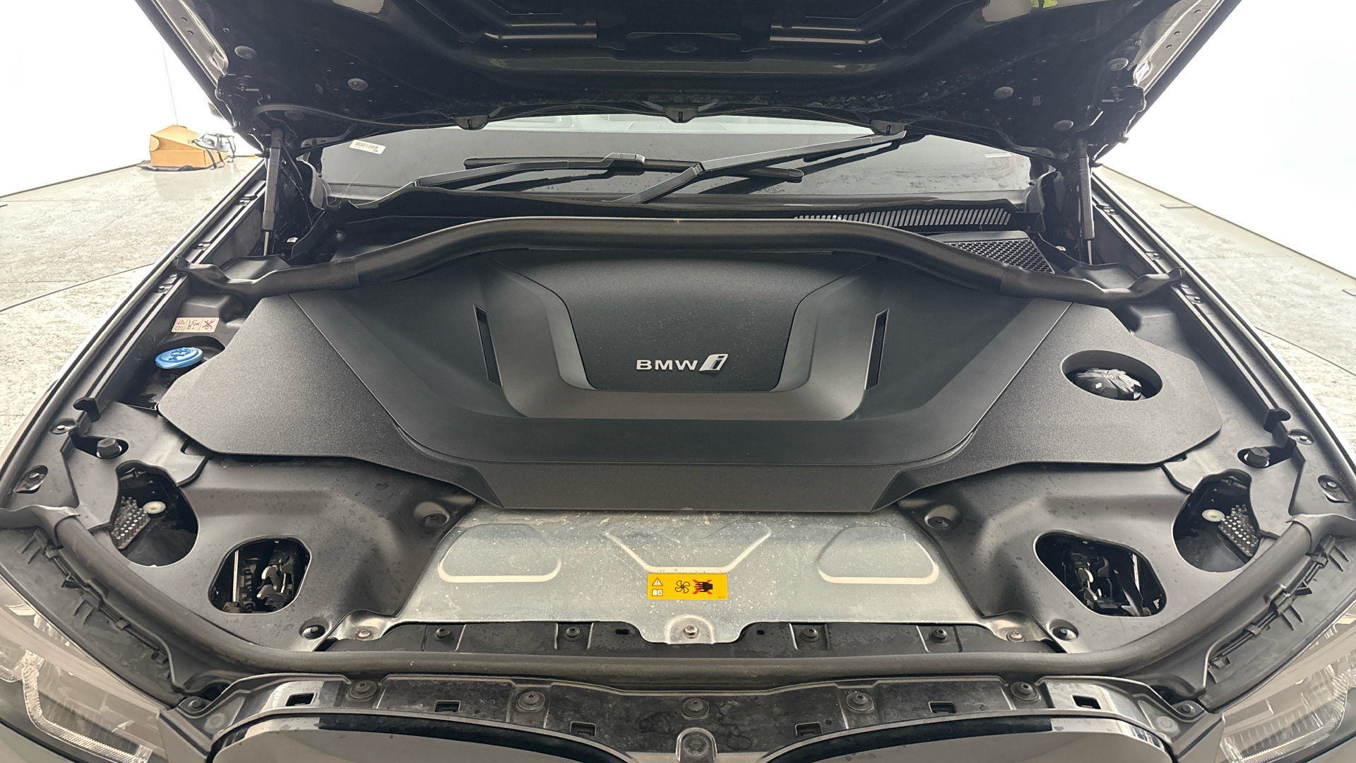 4027711 210kW M Sport Pro 80kWh 5dr Auto