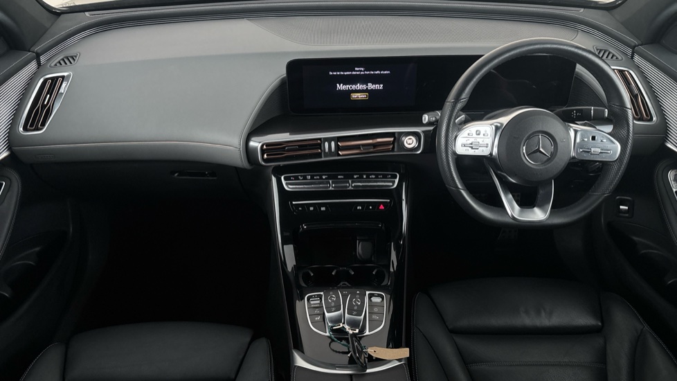 MERCEDES EQC Image 11