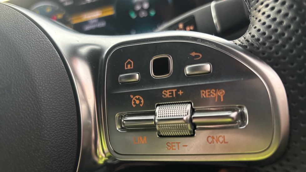 MERCEDES EQC cruise control