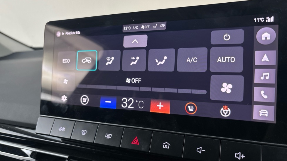 MG MG4 Heated interior