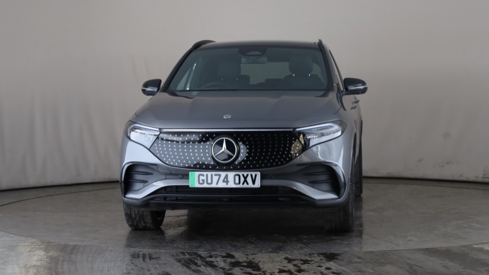 MERCEDES EQA Image 8