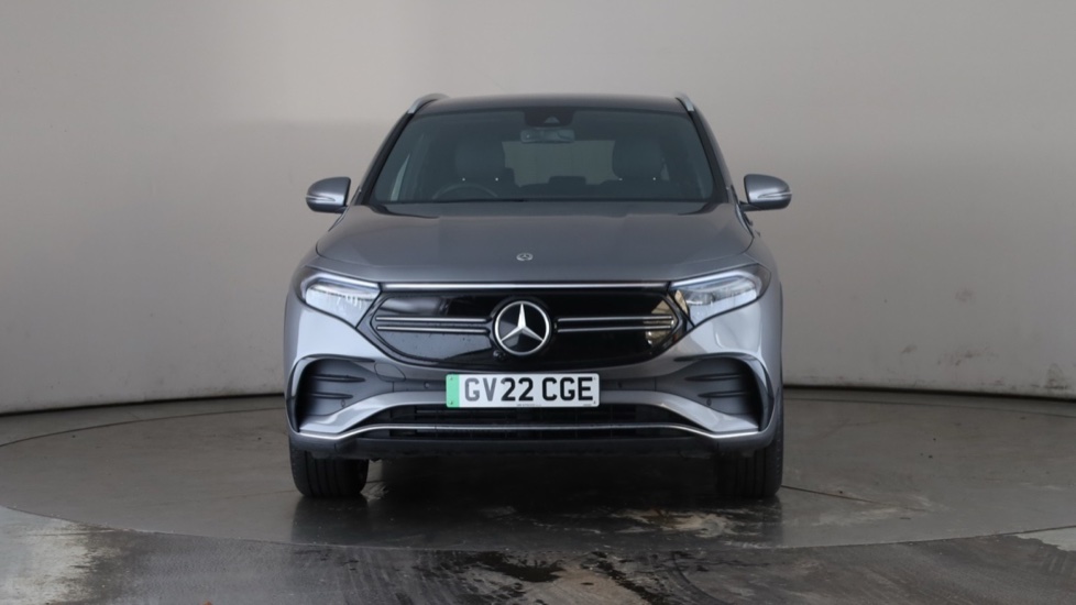 MERCEDES EQA Image 8