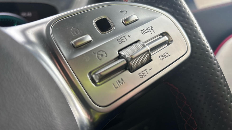 MERCEDES EQA cruise control