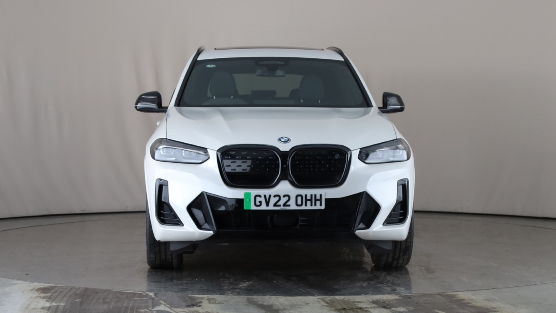 4020610 210kW M Sport Pro 80kWh 5dr Auto