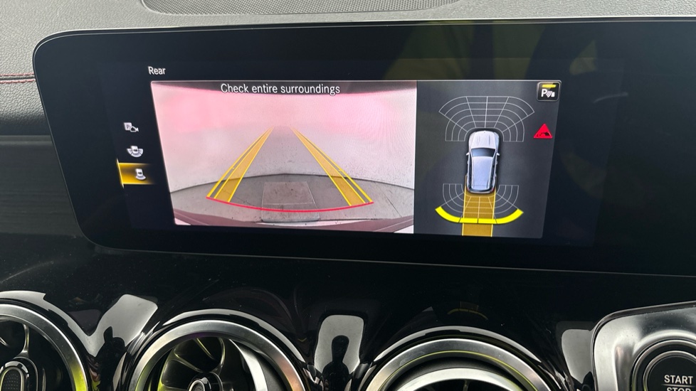 MERCEDES EQB reverse camera