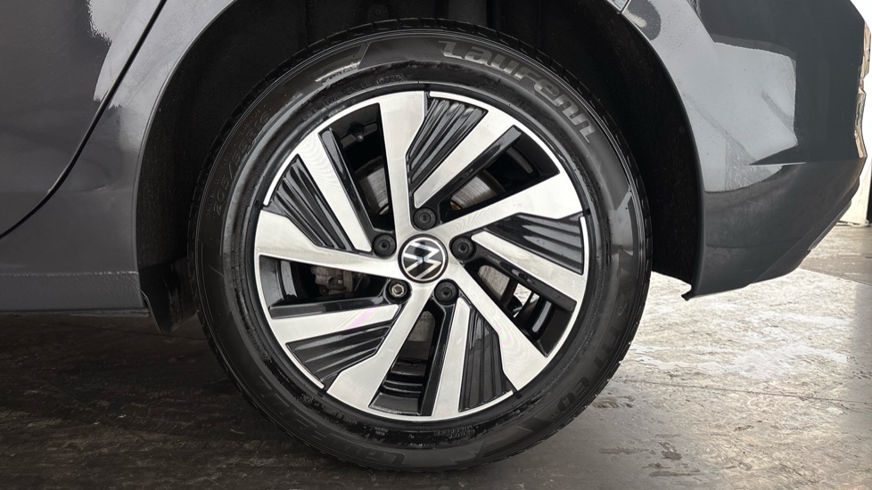 VOLKSWAGEN GOLF Image 18