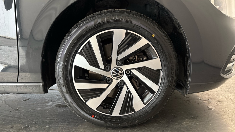 VOLKSWAGEN GOLF Image 20