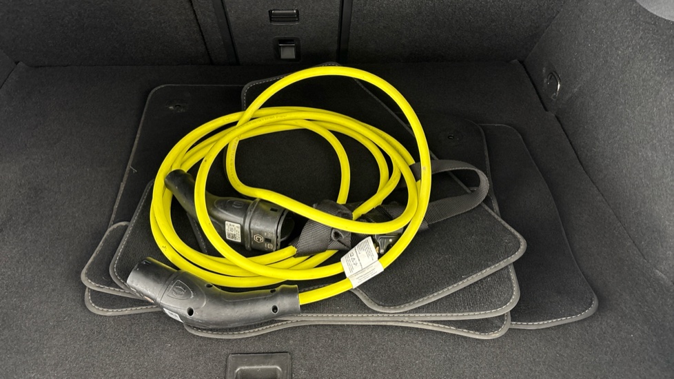 VOLKSWAGEN GOLF Image 22