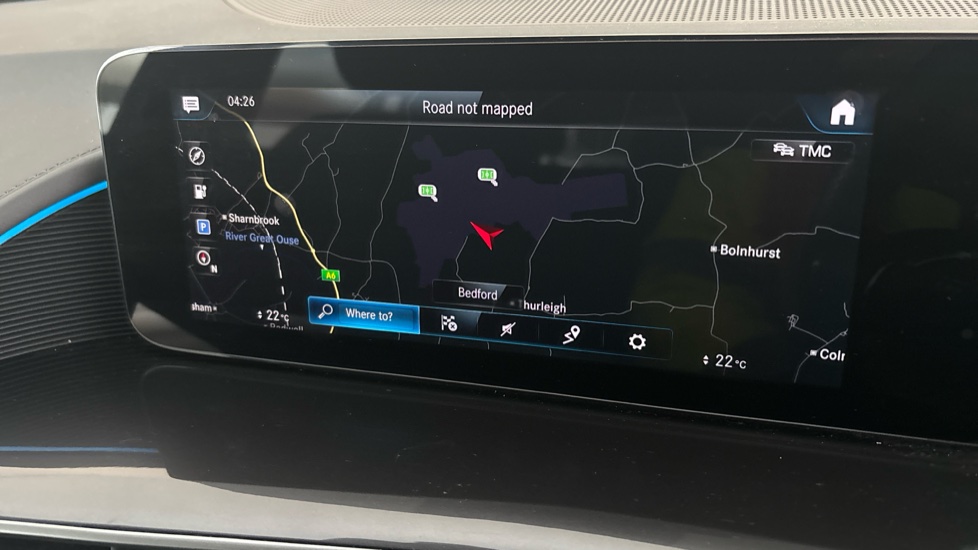 MERCEDES EQC Image 12