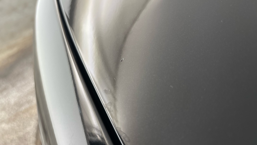 MERCEDES EQA Multiple chips