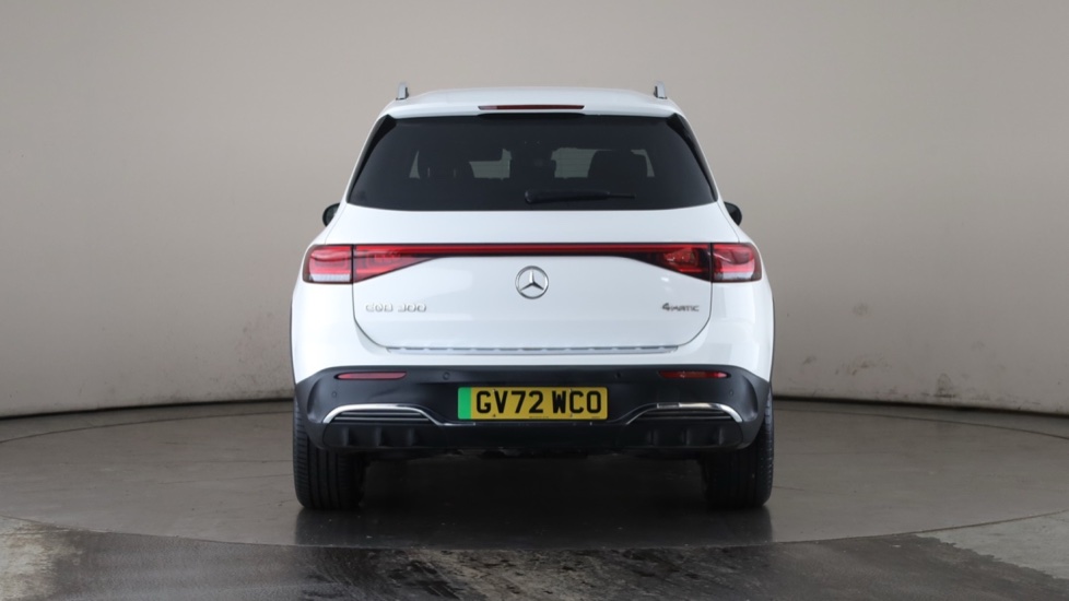 MERCEDES EQB Image 4