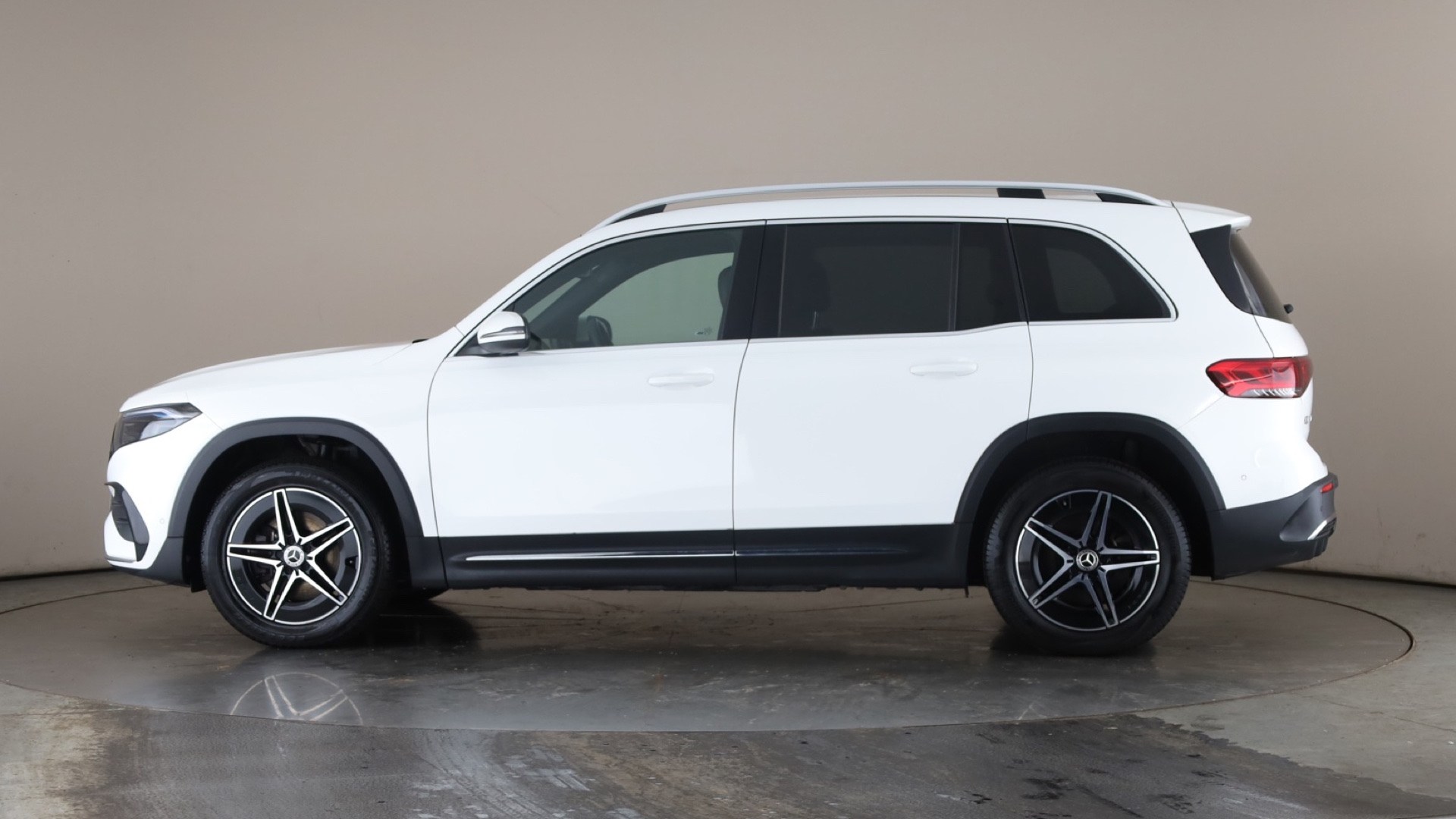 EQB 300 4Matic 168kW AMG Line 66.5kWh 5dr Auto [2023]