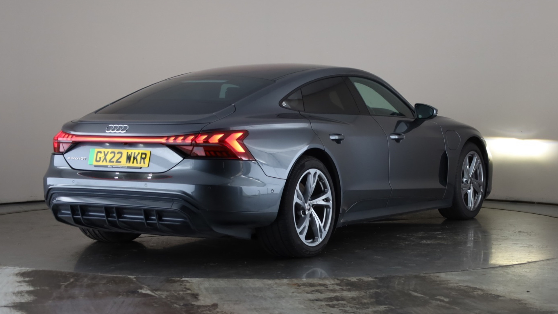 Audi E-Tron GT 390kW Quattro 93kWh 4dr Auto C+S
