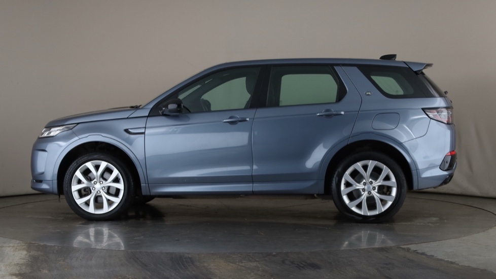 LAND ROVER DISCOVERY SPORT Image 2