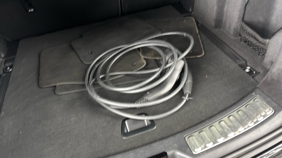 LAND ROVER DISCOVERY SPORT Image 22