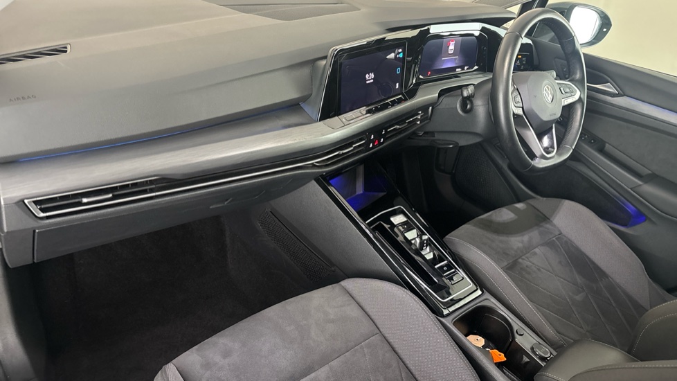 VOLKSWAGEN GOLF Image 10