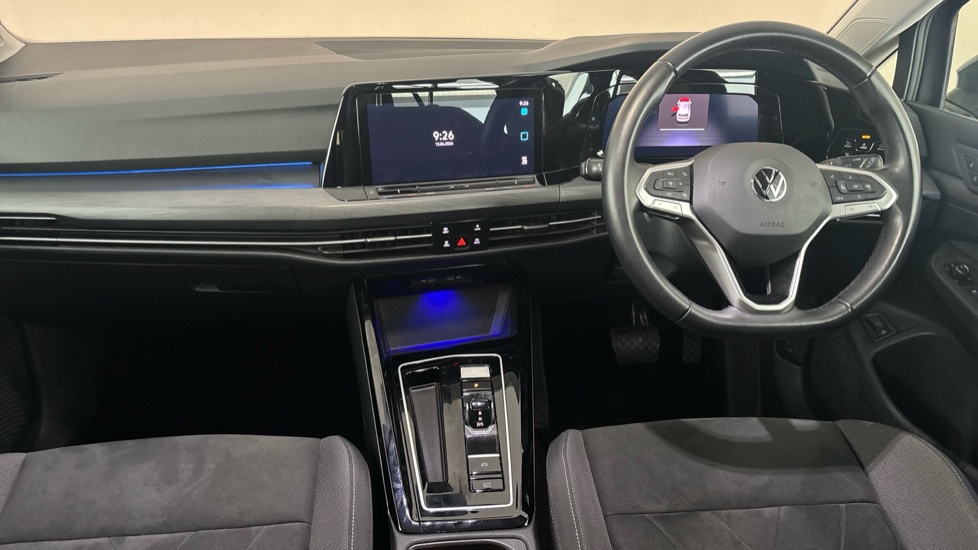 VOLKSWAGEN GOLF Image 11