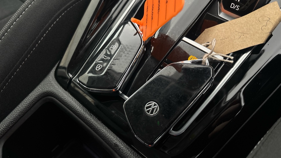 VOLKSWAGEN GOLF 2 keys