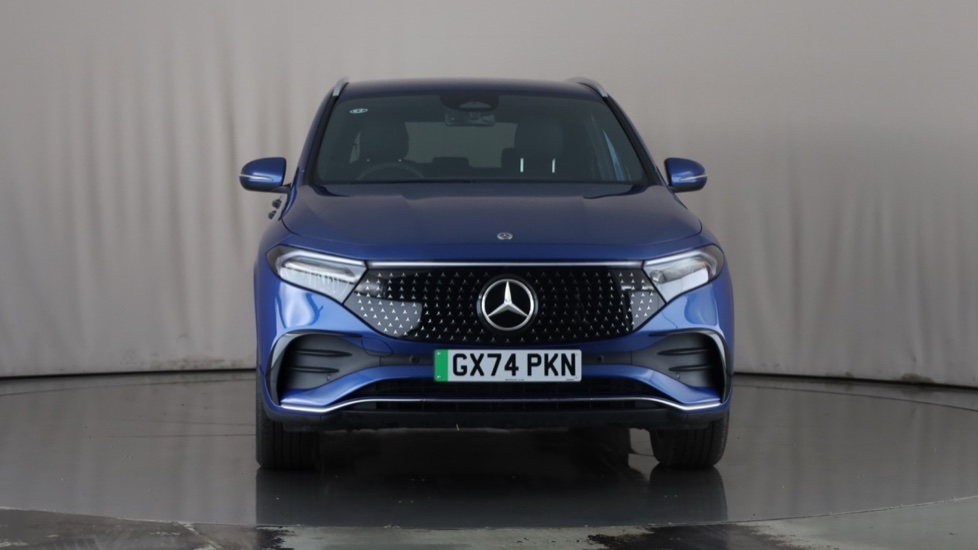 MERCEDES EQA Image 8