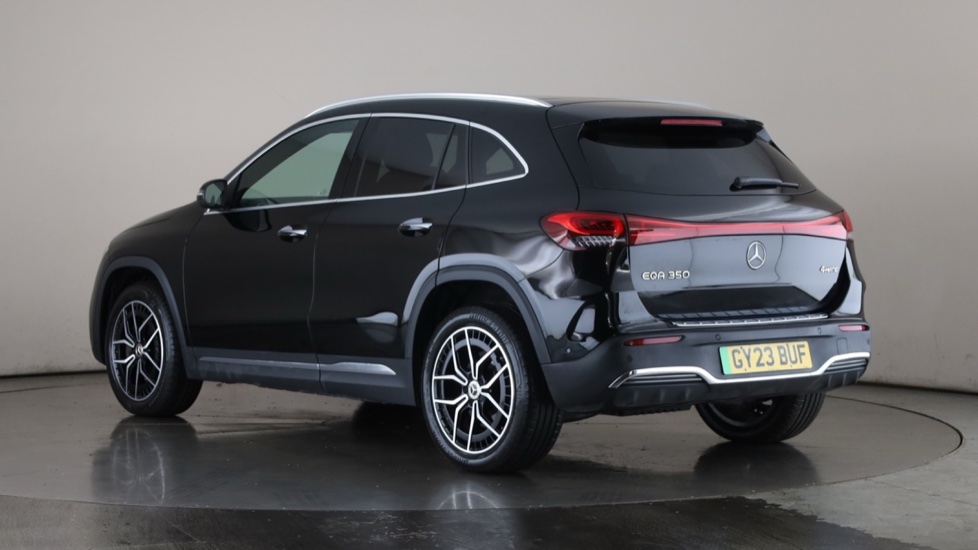 MERCEDES EQA Image 3