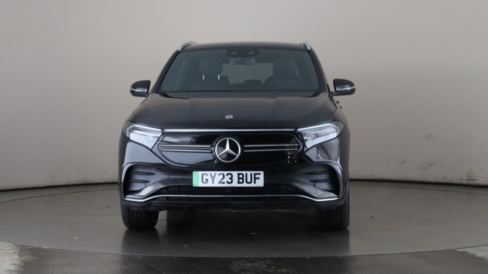 MERCEDES EQA Image 8