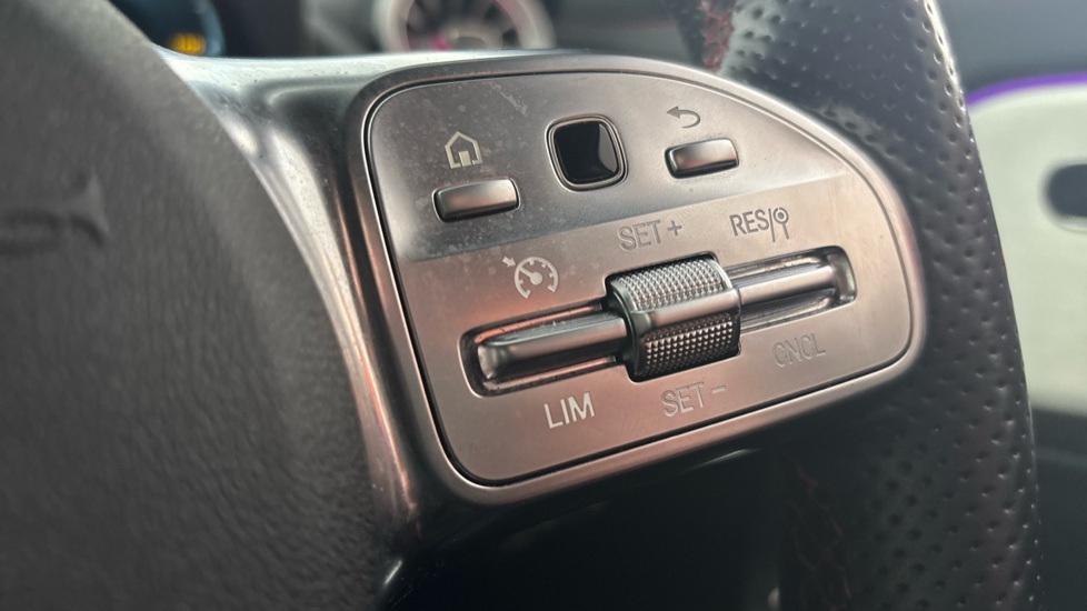 MERCEDES EQA cruise control