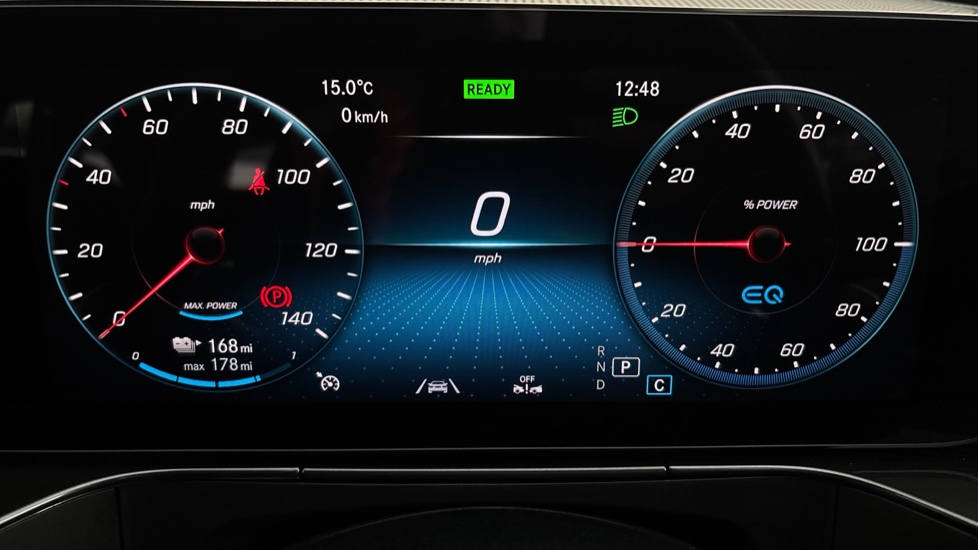 MERCEDES EQC Image 13