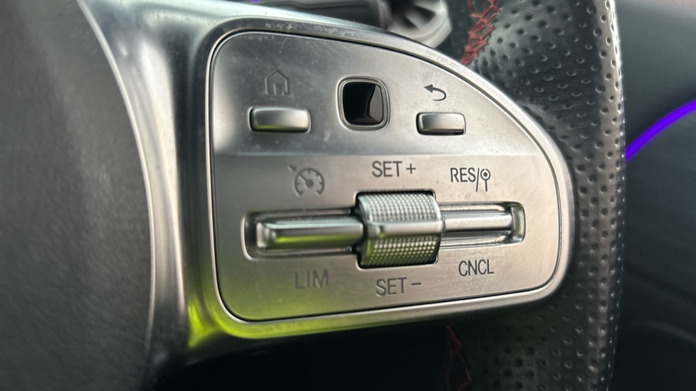 MERCEDES EQB cruise control