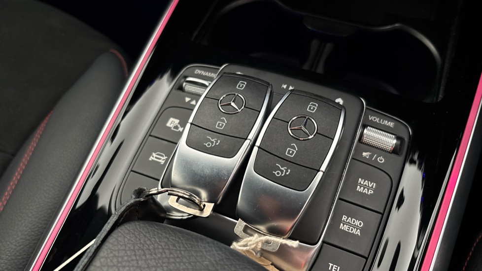 MERCEDES EQB 2 keys available