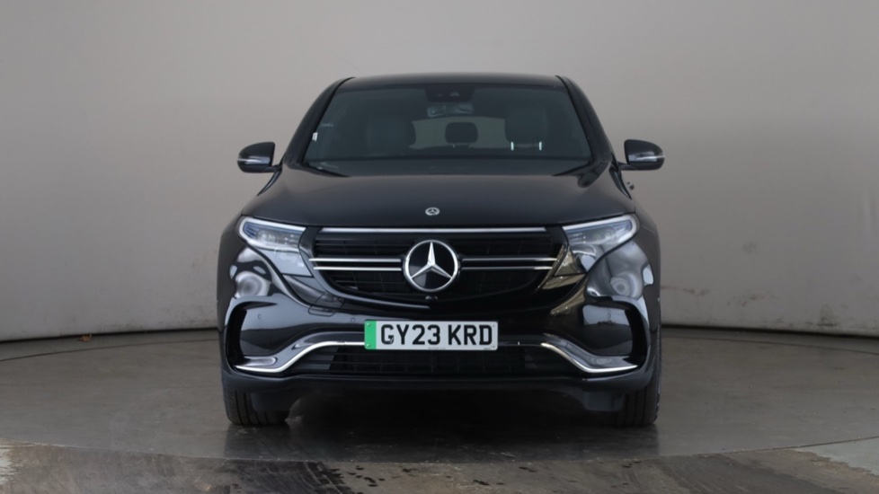 MERCEDES EQC Image 8