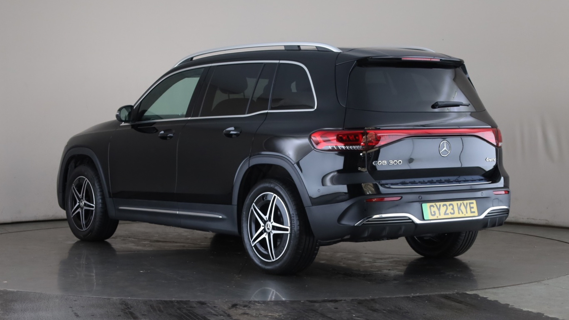 EQB 300 4Matic 168kW AMG Line 66.5kWh 5dr Auto