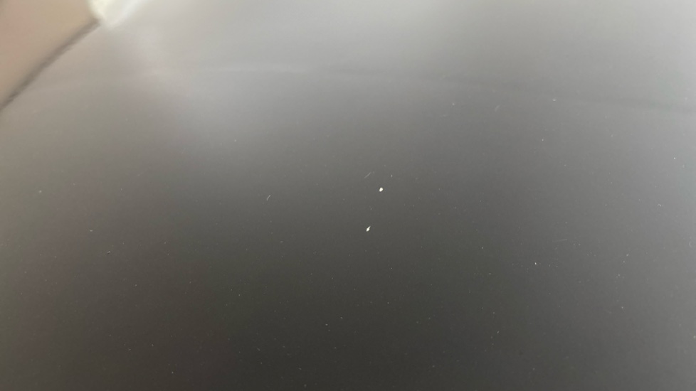 MERCEDES EQB Chips and scratches