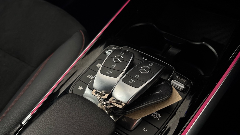 MERCEDES EQB 2 keys available