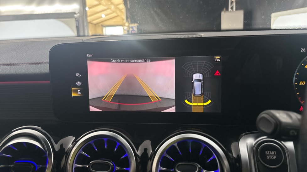 MERCEDES EQB reverse camera