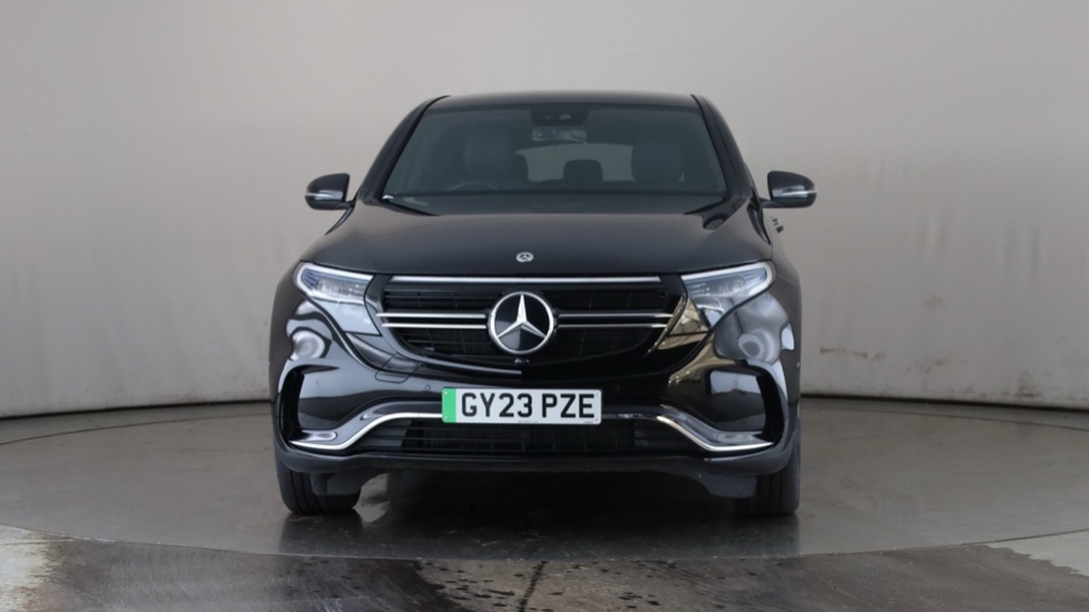 MERCEDES EQC Image 8